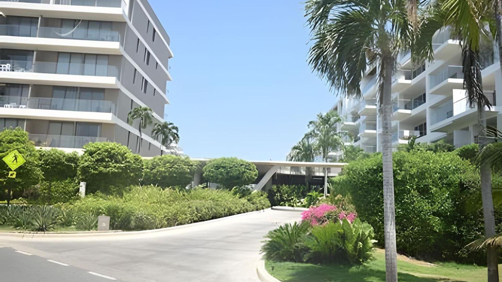 Con Acceso A Playa Y Piscina En Morros Zoe, Manzanillo * Cartagena